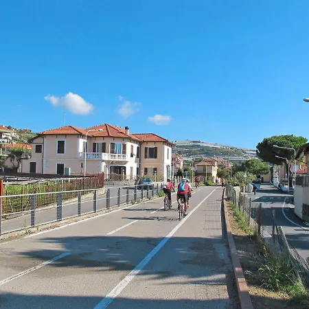 Pieds Dans L'eau 2 By Interhome * Riva Ligure