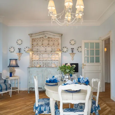 Pieds Dans L'eau 2 By Interhome